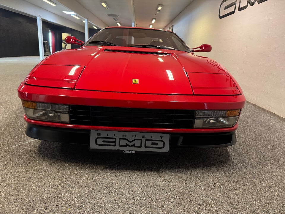 Ferrari Testarossa 4,9  2d