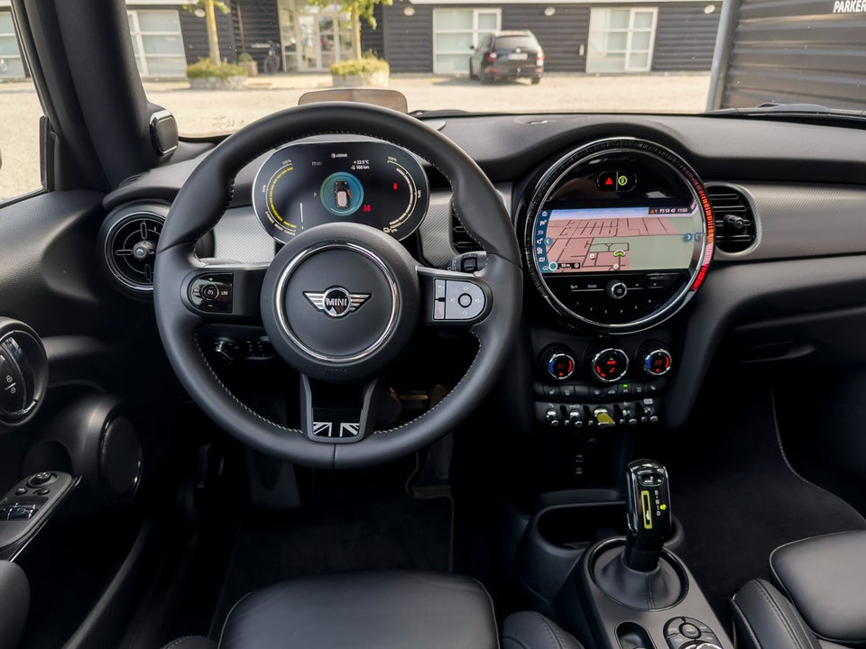 MINI Cooper SE Yours Trim 3d