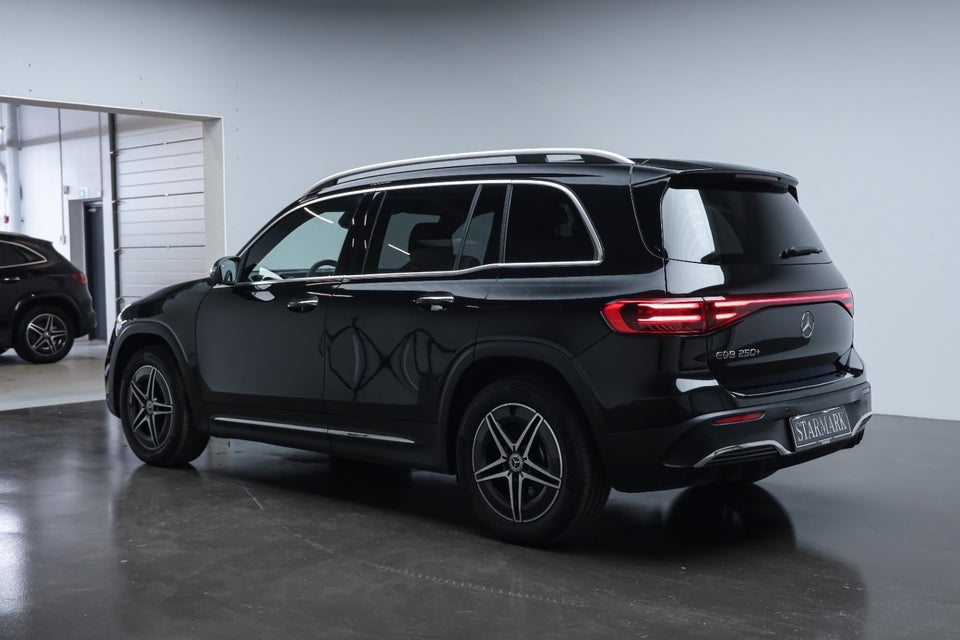 Mercedes EQB250+ AMG Premium 5d