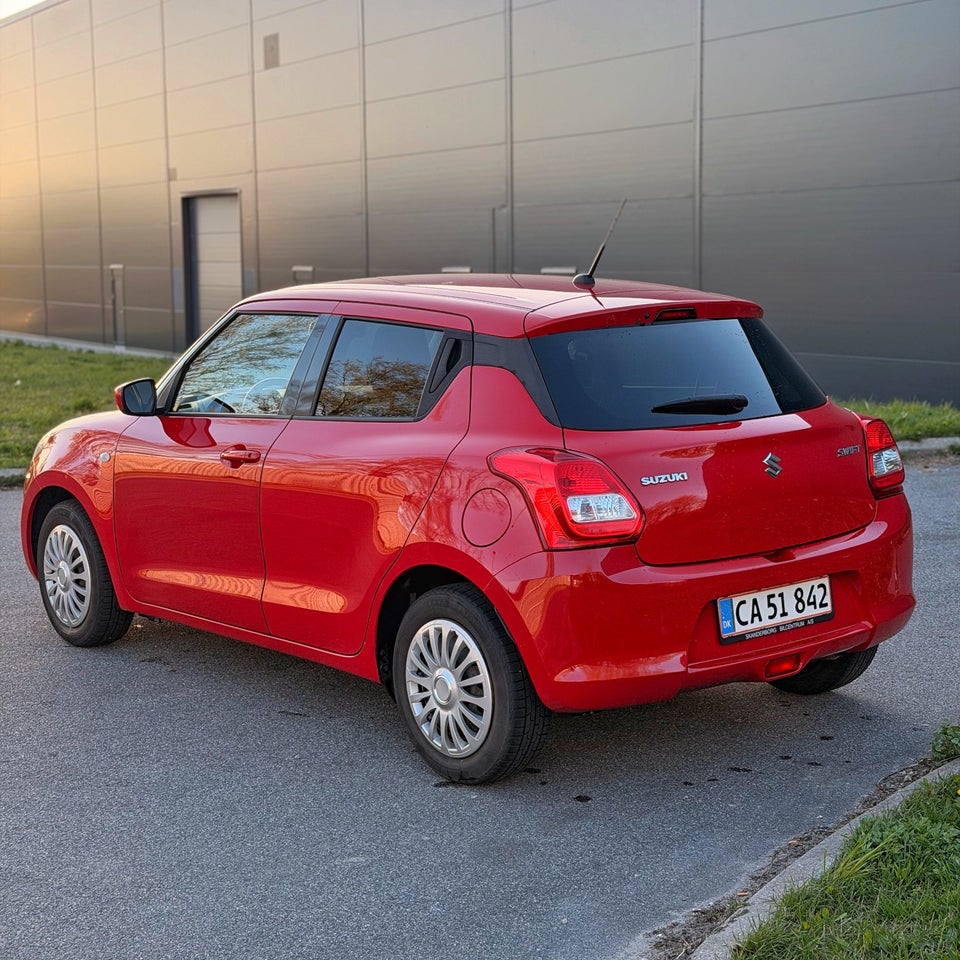 Suzuki Swift 1,2 Dualjet Action CVT 5d
