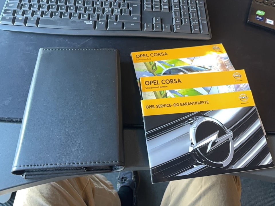 Opel Corsa 1,0 12V Enjoy 3d