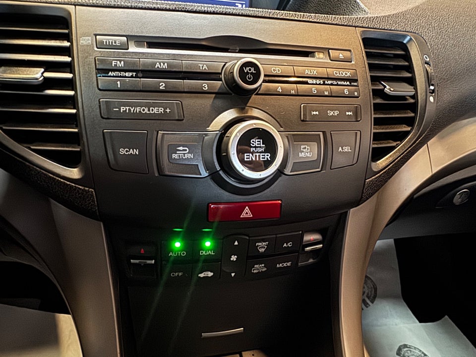 Honda Accord 2,0 Comfort Tourer 5d