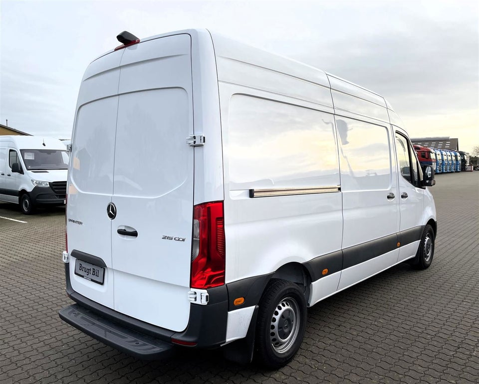 Mercedes Sprinter 215 2,0 CDi A2 Kassevogn aut. FWD