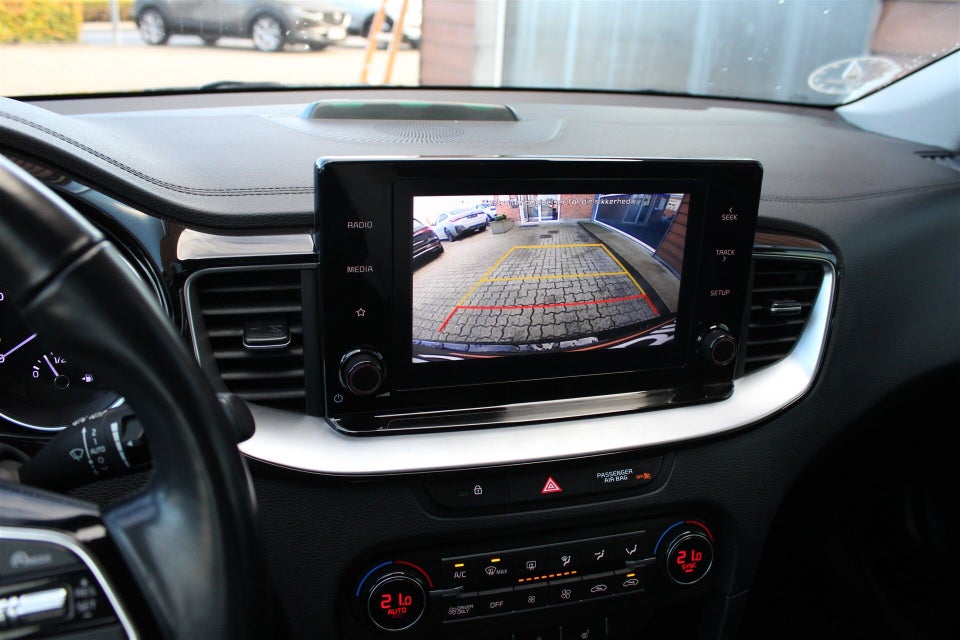 Kia XCeed 1,6 PHEV Prestige DCT 5d