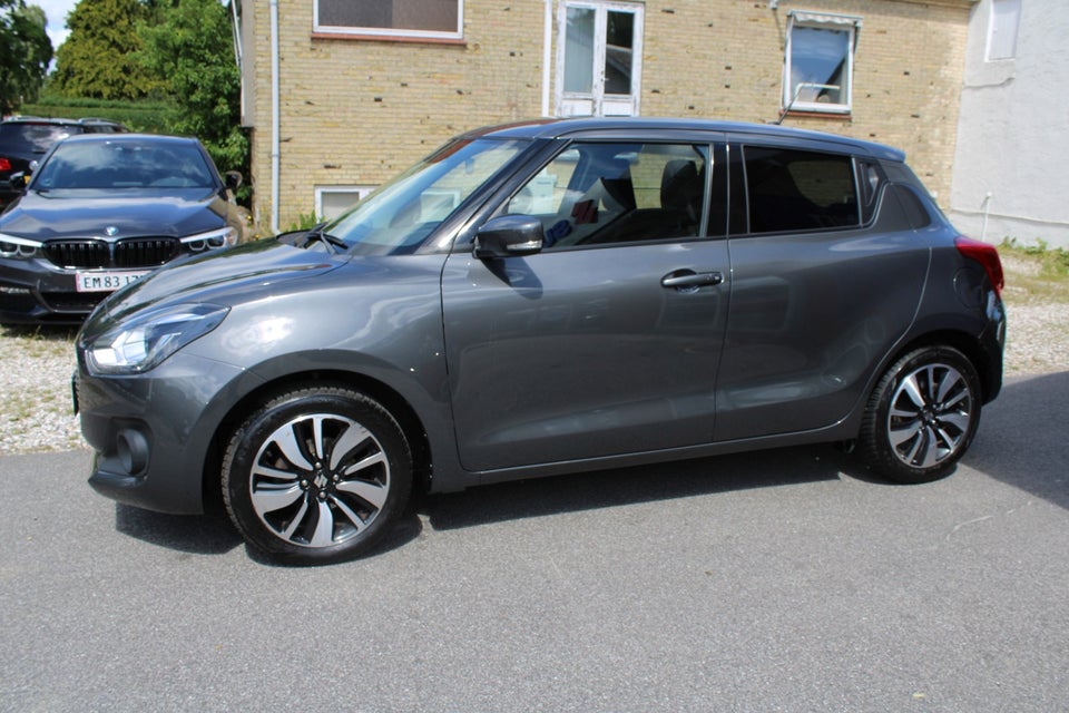 Suzuki Swift 1,0 Boosterjet SHVS Exclusive 5d