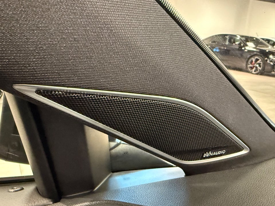 VW Golf VII 1,5 TSi 150 R-line DSG 5d