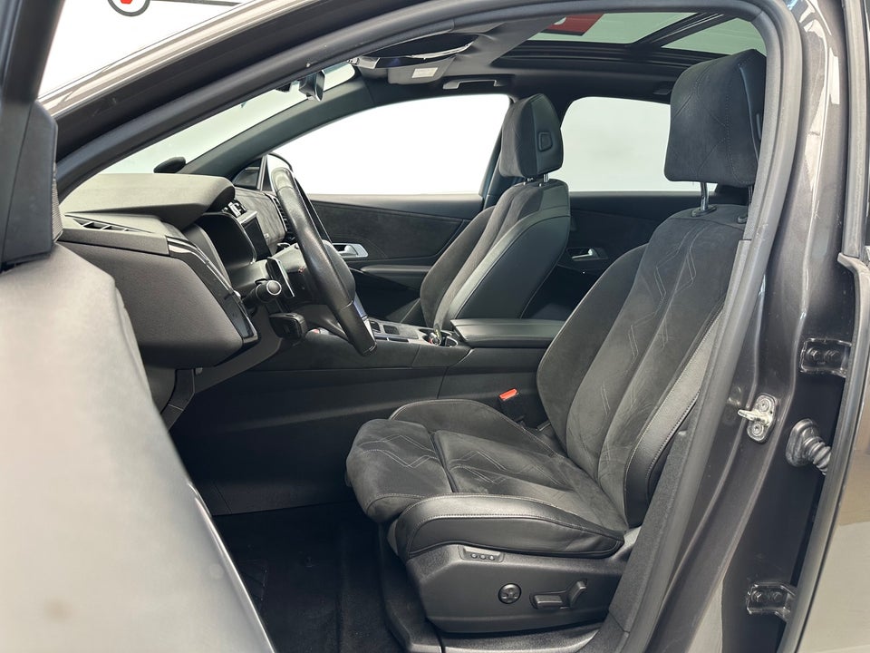 DS DS 7 CrossBack 1,6 E-Tense Prestige EAT8 AWD 5d