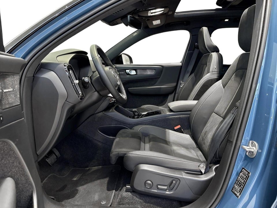 Volvo XC40 ReCharge Twin Ultimate 5d