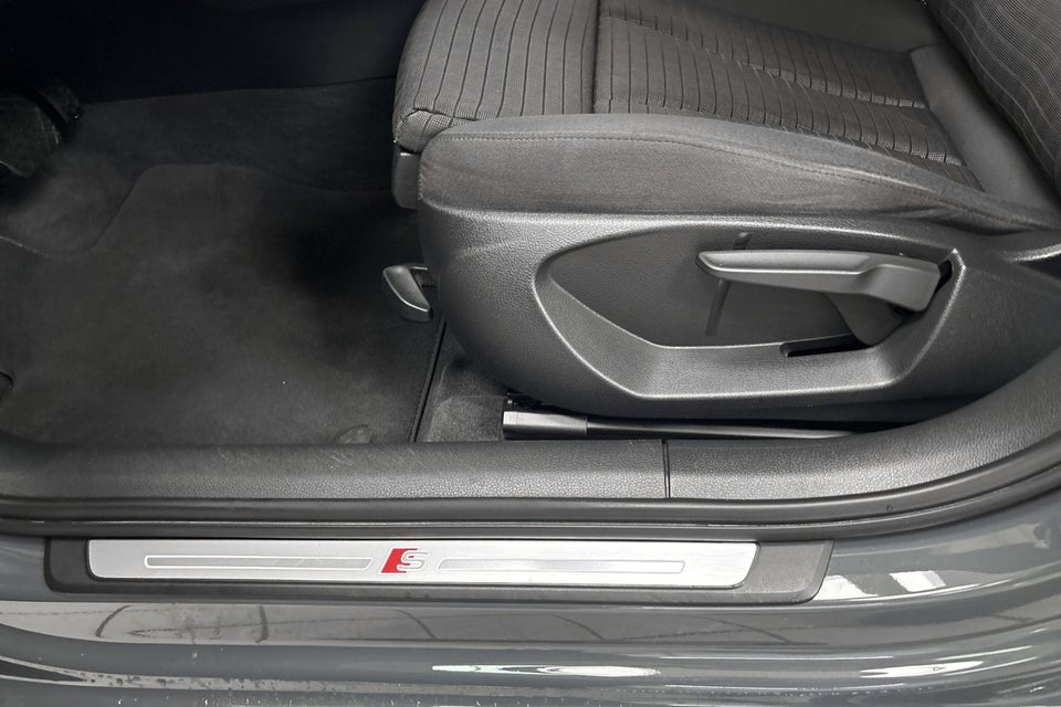Audi A3 40 TFSi Sport Limited Sportback S-tr. 5d