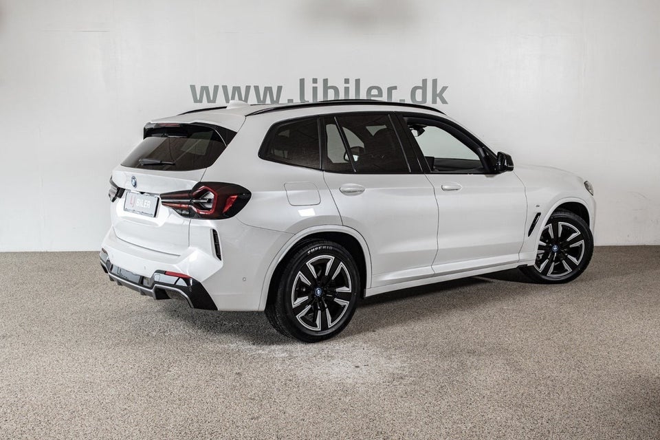 BMW iX3 Charged M-Sport 5d