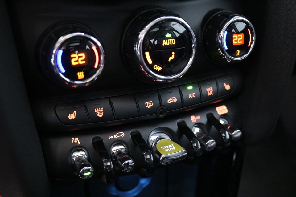 MINI Cooper SE Edition Premium Plus 3d