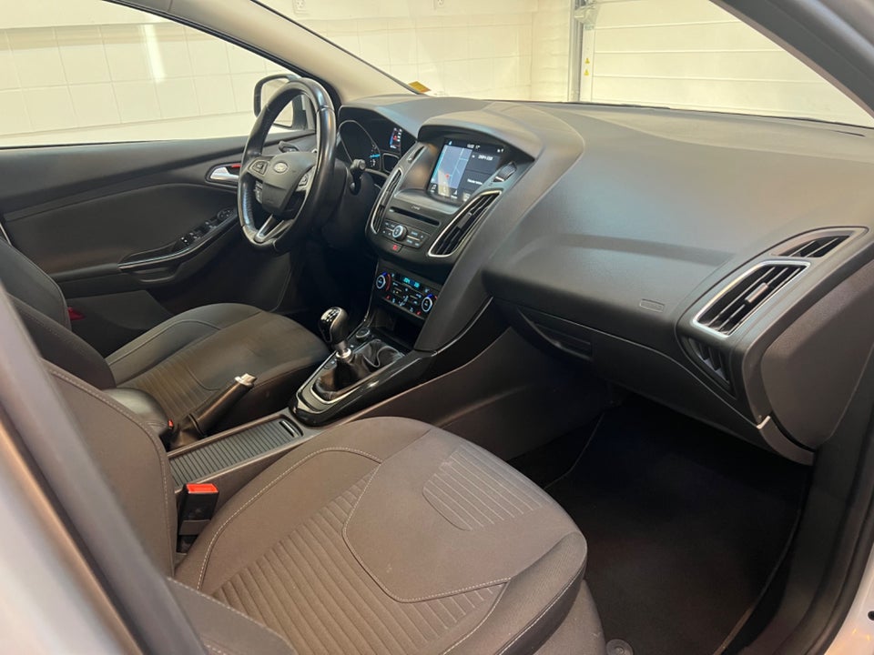 Ford Focus 1,0 SCTi 125 Titanium stc. 5d