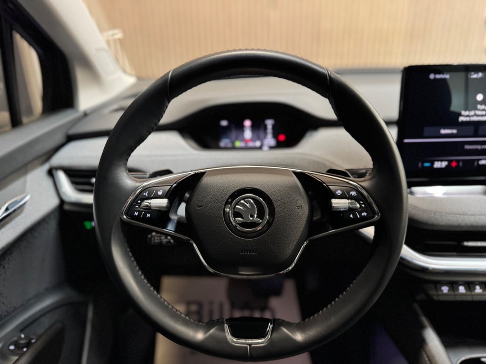 Skoda Enyaq 80 iV Loft 5d