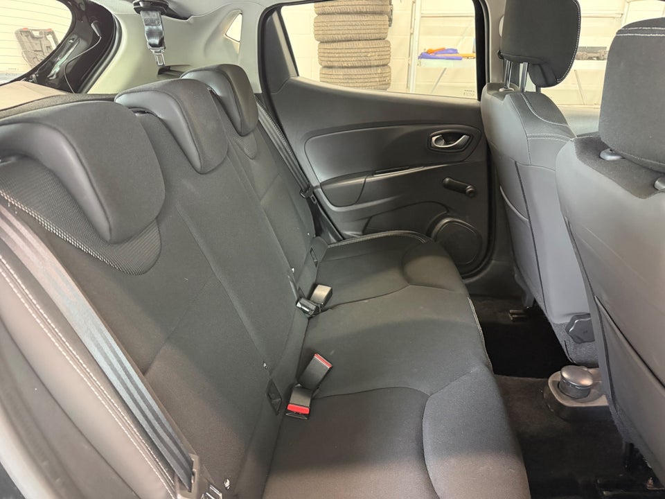 Renault Clio IV 1,5 dCi 90 Zen 5d