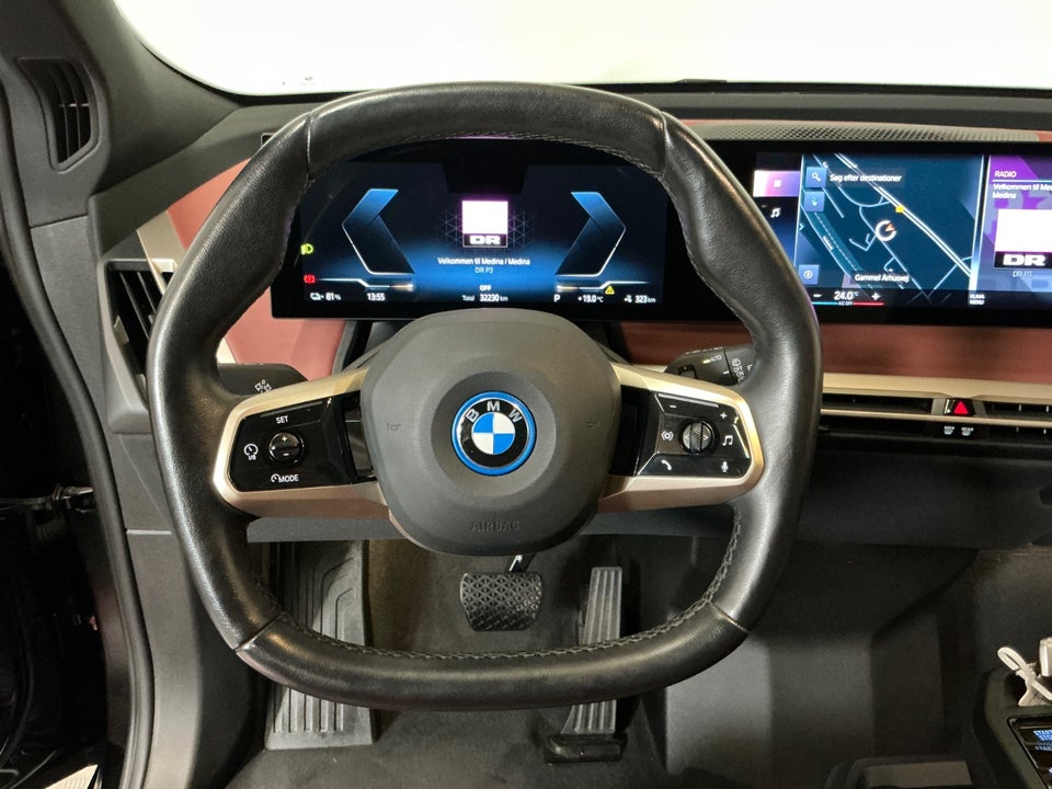BMW iX xDrive40 Sport 5d
