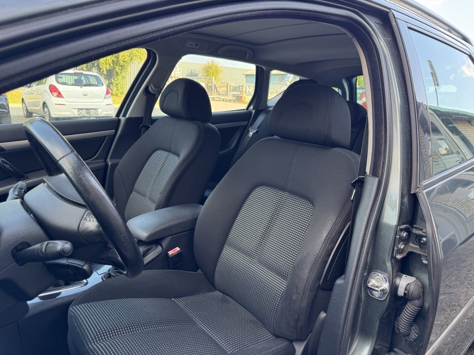 Peugeot 407 1,6 HDi 109 Premium SW 5d