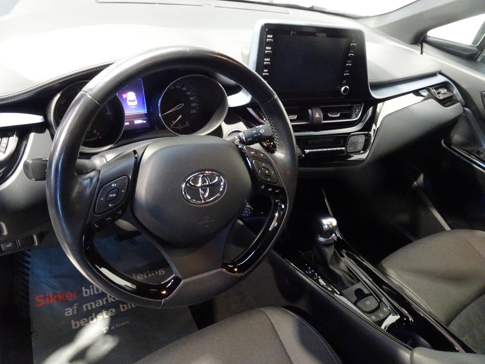 Toyota C-HR 1,8 Hybrid C-ENTER CVT Van 5d