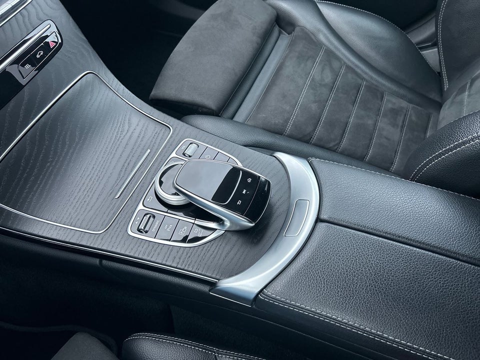 Mercedes C300 e 2,0 AMG Line Night Edition stc. aut. 5d