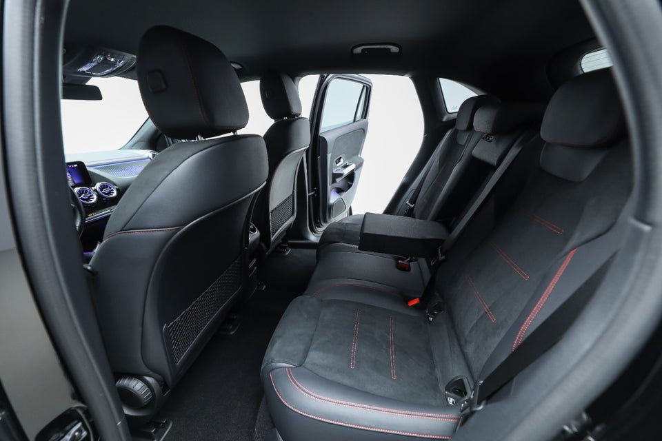 Mercedes EQA250+ AMG Advance 5d