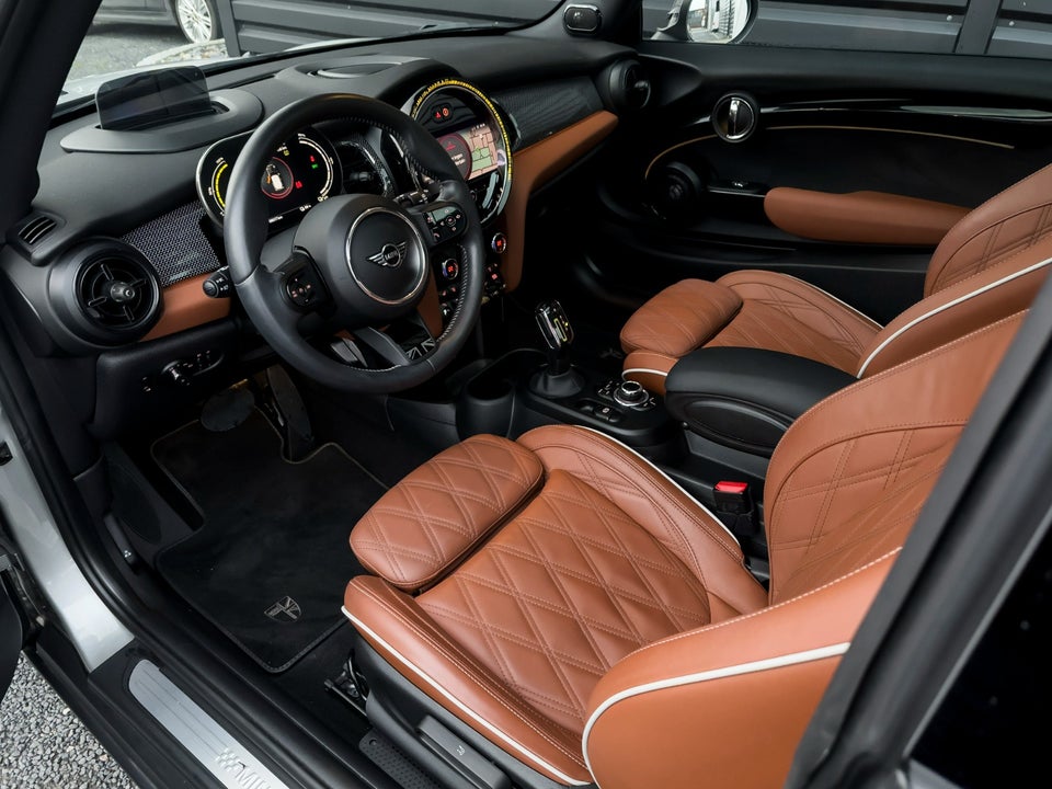 MINI Cooper SE Yours Trim 3d