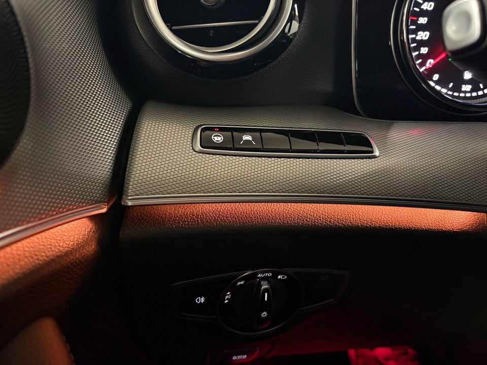 Mercedes E220 d 2,0 Avantgarde stc. aut. 5d