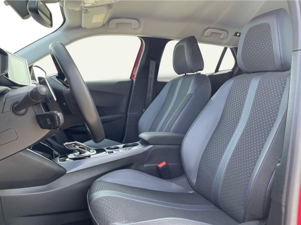 Peugeot 2008 1,2 PureTech 130 Allure Pack EAT8 5d