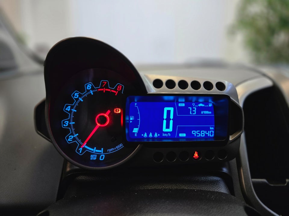 Chevrolet Aveo 1,2 LT ECO 5d