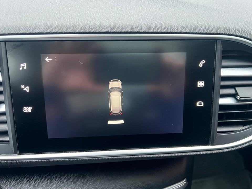 Peugeot 308 1,5 BlueHDi 130 Style SW 5d