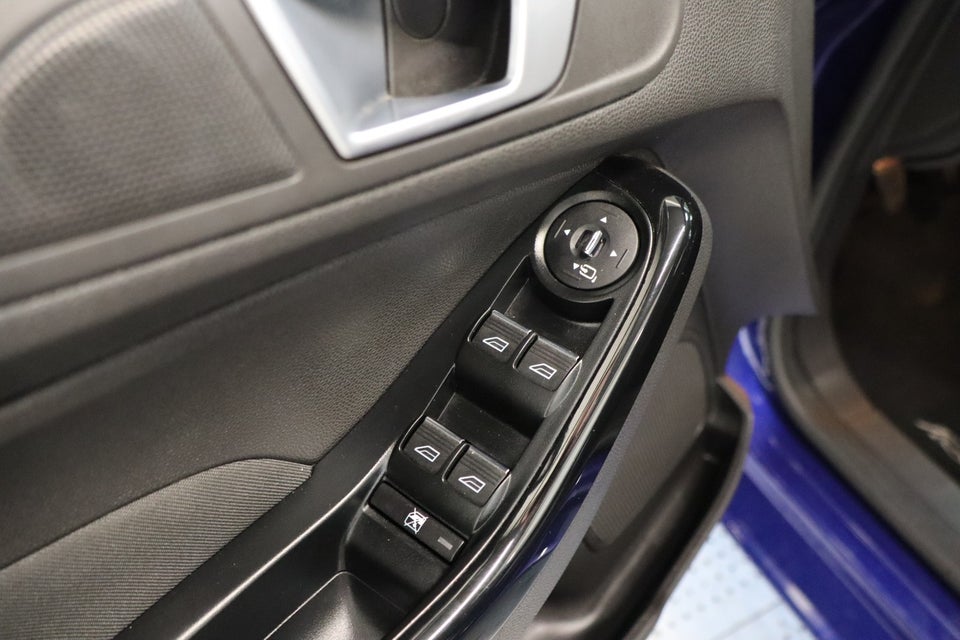 Ford Fiesta 1,0 SCTi 100 Titanium 5d