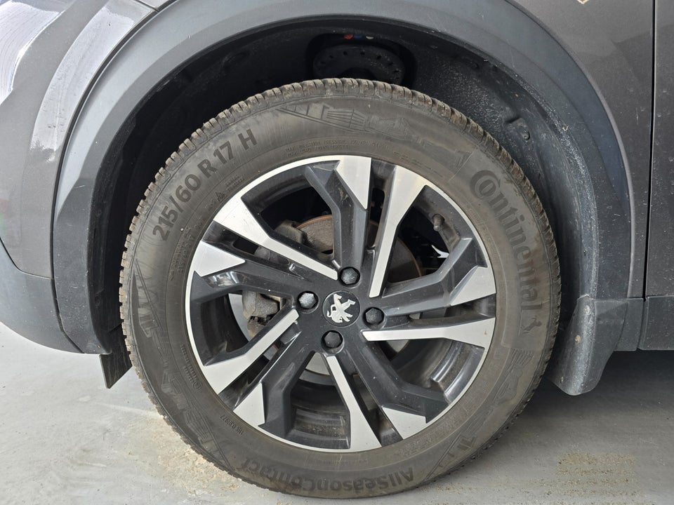 Peugeot 2008 1,2 PureTech 100 Allure Pack 5d