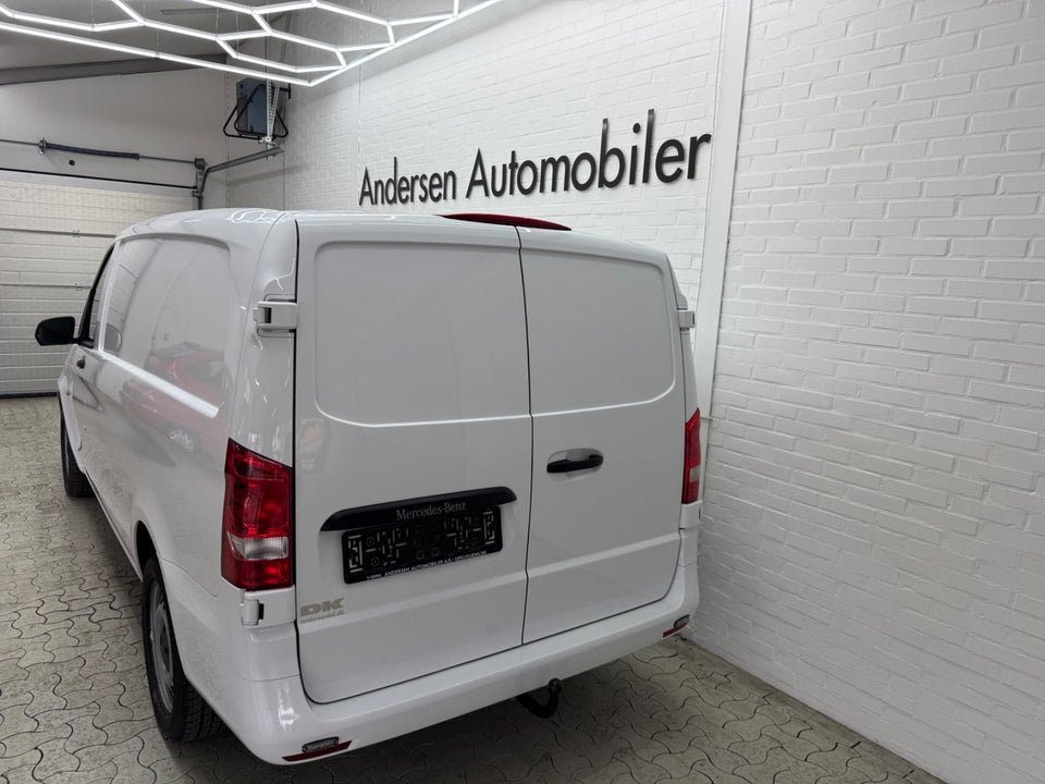 Mercedes Vito 114 2,0 CDi Kassevogn aut. L RWD