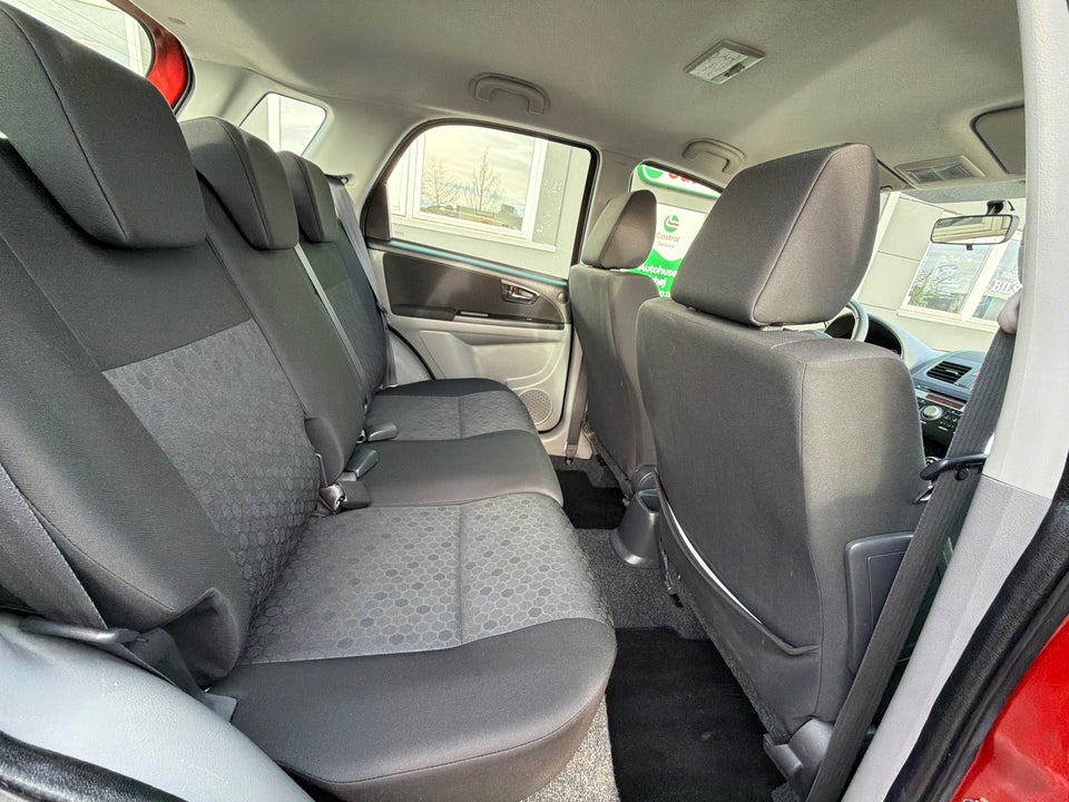 Suzuki SX4 1,6 CombiBack GLX 5d