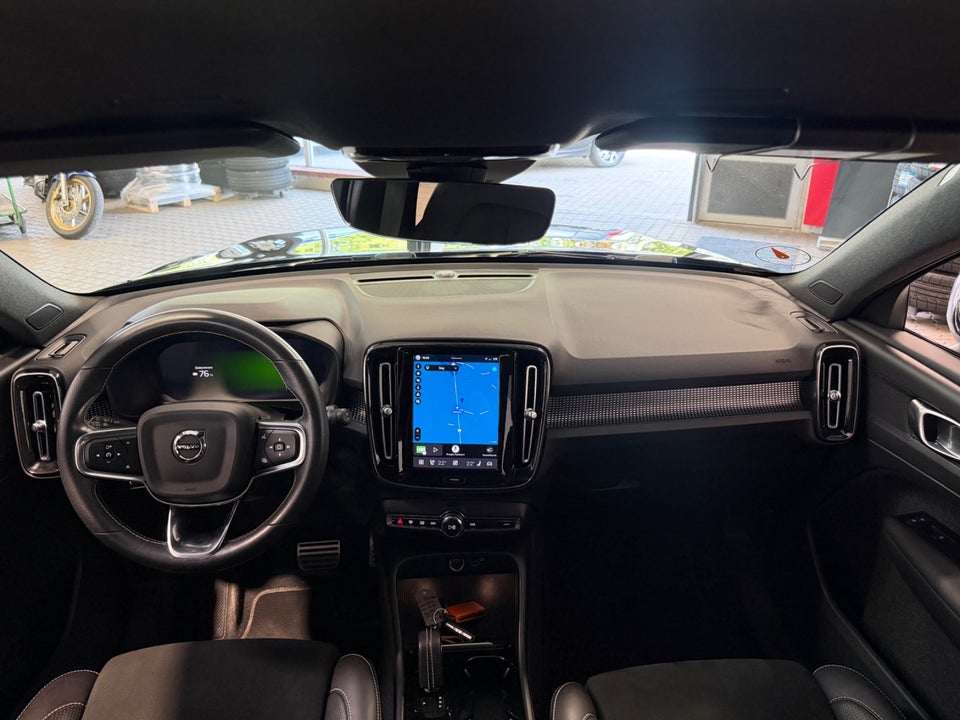 Volvo XC40 P8 ReCharge Twin R-Design 5d