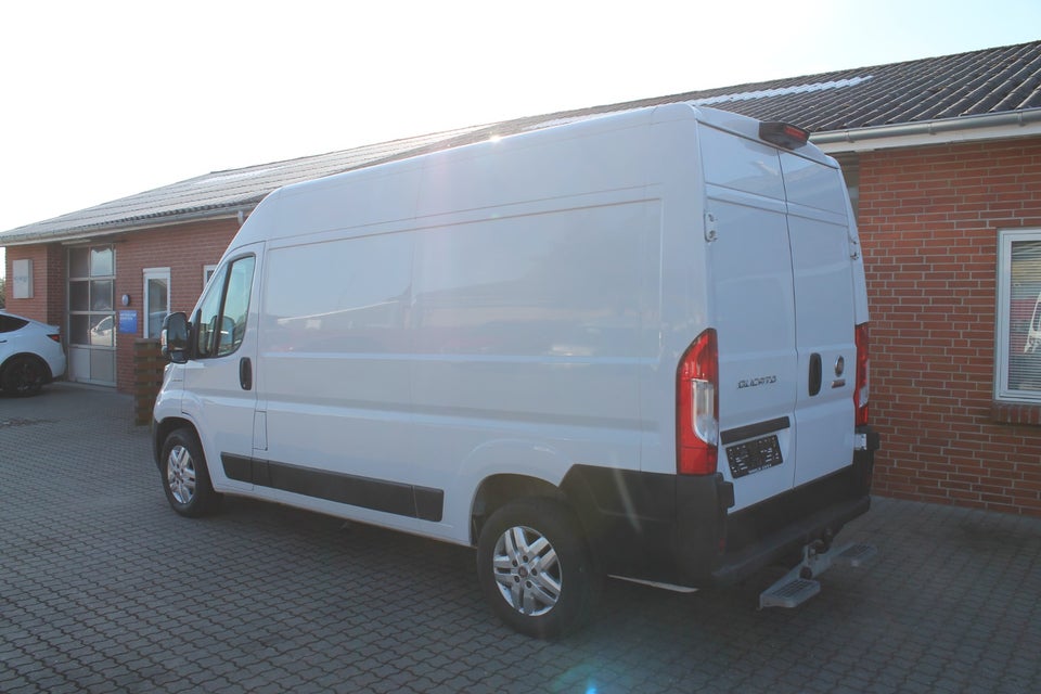 Fiat Ducato 35 2,3 MJT 140 Kassevogn L2H2 Pro+ aut.
