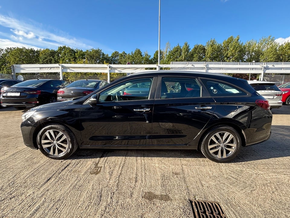 Hyundai i30 1,4 T-GDi Trend stc. DCT 5d