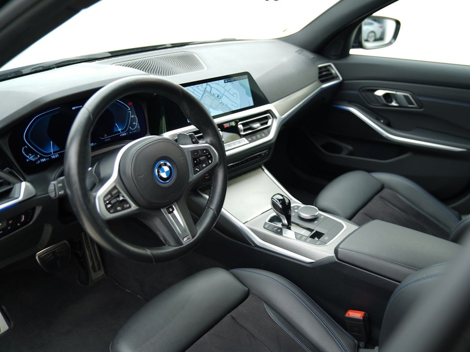 BMW 330e 2,0 Touring M-Sport aut. 5d