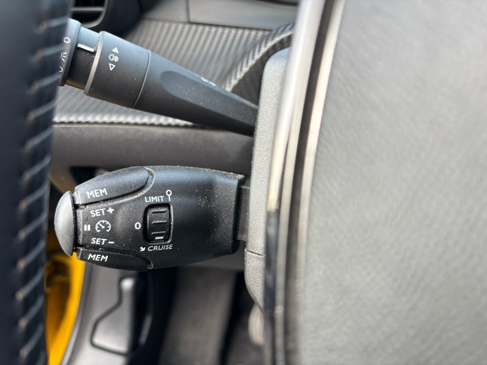 Peugeot 208 1,2 PureTech 75 Active Pack 5d