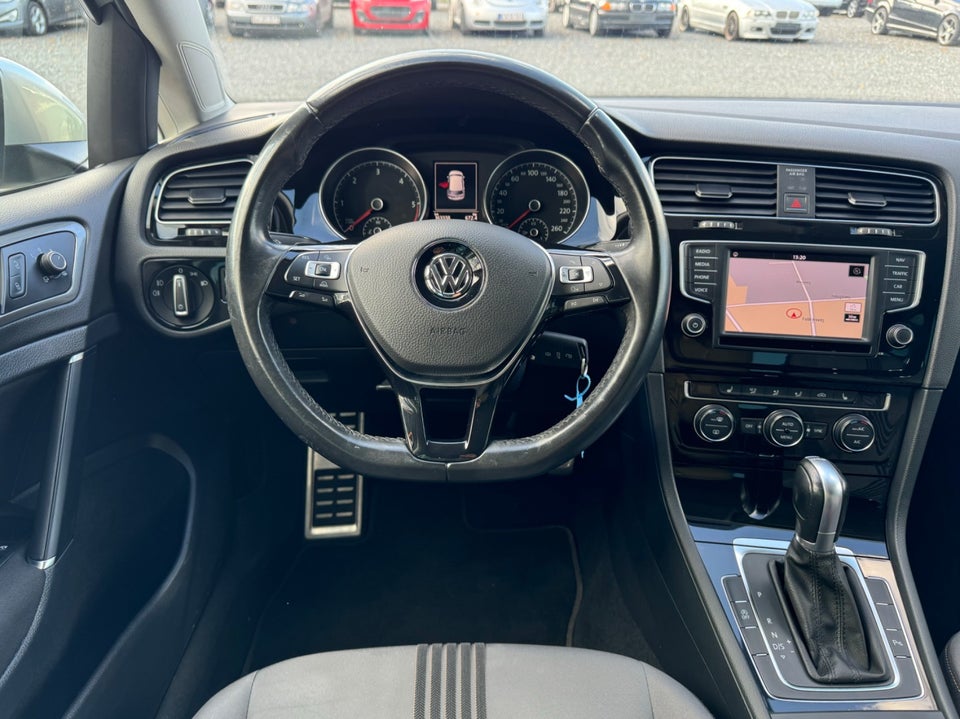 VW Golf VII 1,6 TDi 110 Allstar Variant DSG BM 5d