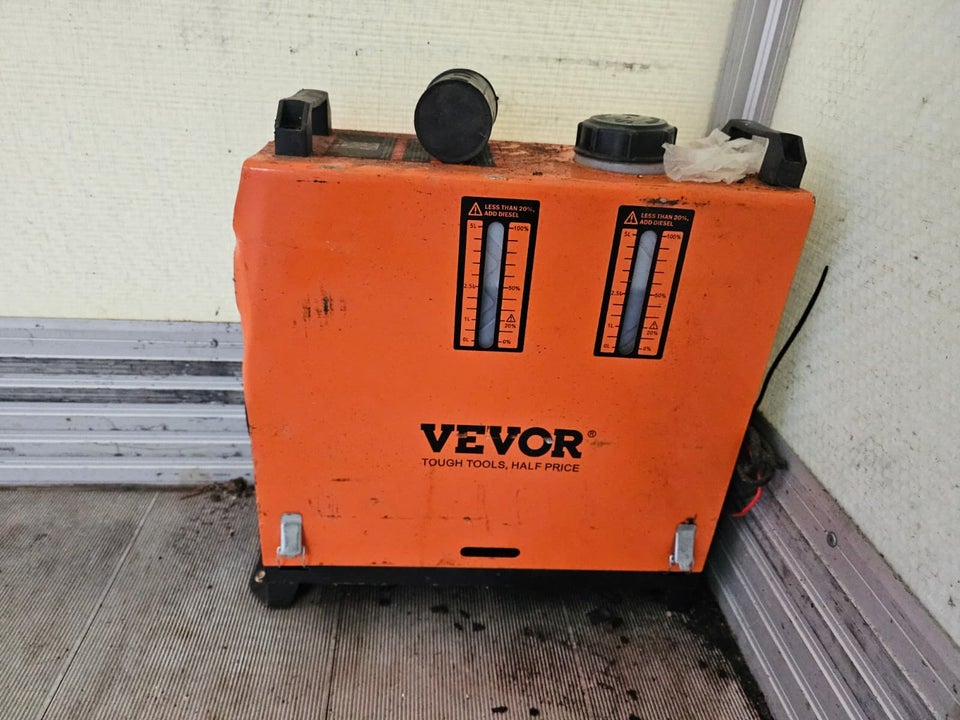 Iveco Daily 3,0 35S18 4100mm Box m/lift AG8