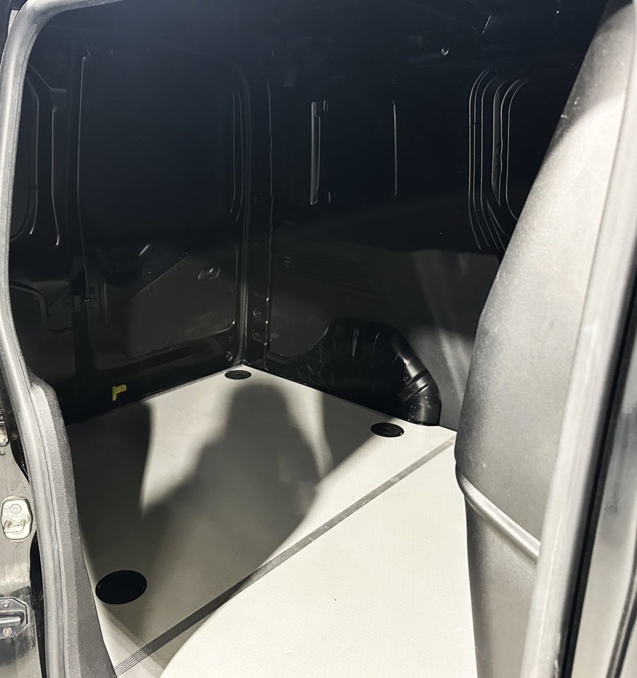 Toyota ProAce City 1,5 D 75 Medium Base 5d