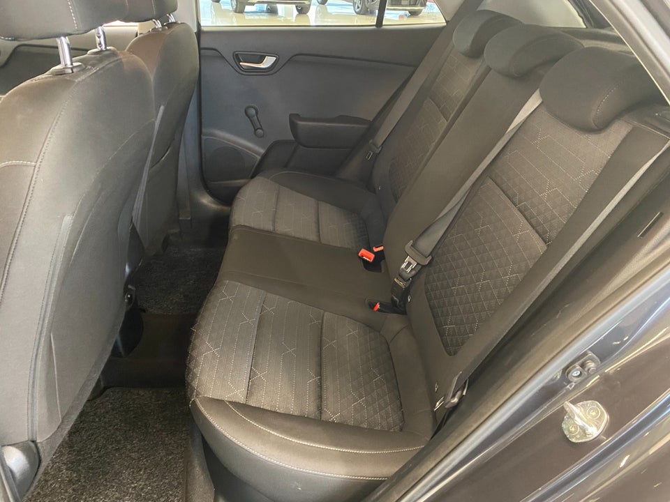 Kia Rio 1,0 T-GDi Attraction 5d