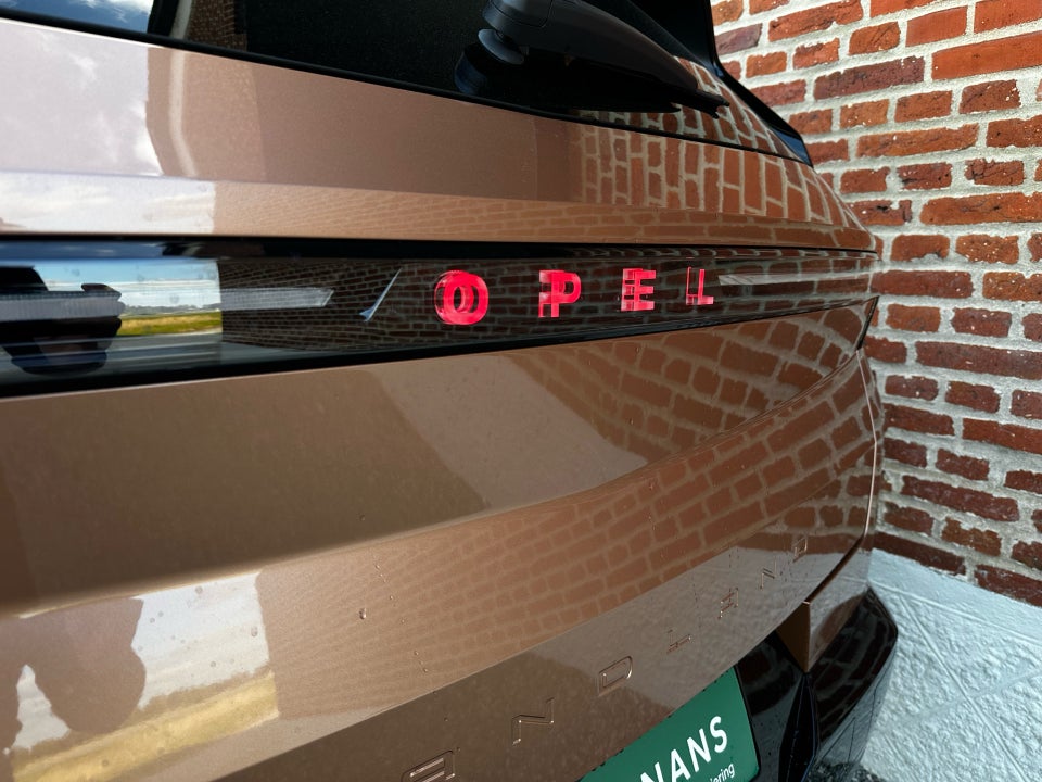 Opel Grandland-e 73 GS 5d