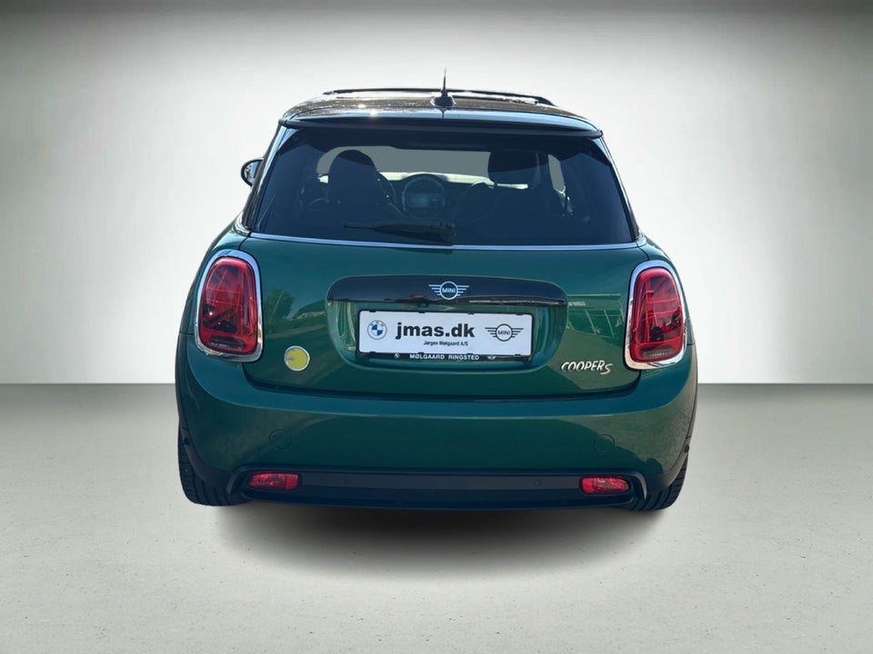 MINI Cooper SE Classic Trim 3d