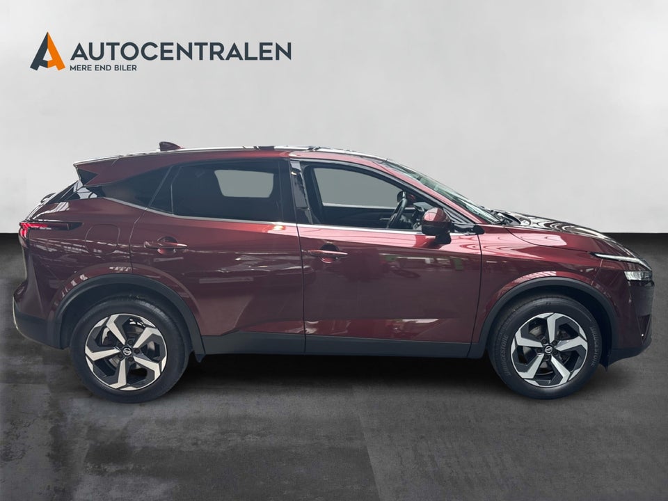 Nissan Qashqai 1,3 mHEV N-Connecta X-tr. 5d