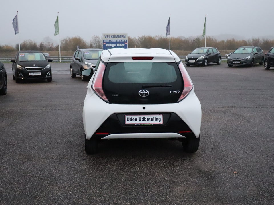 Toyota Aygo 1,0 VVT-i x-clusiv 5d
