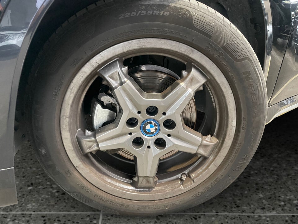 BMW iX1 eDrive20 X-Line 5d