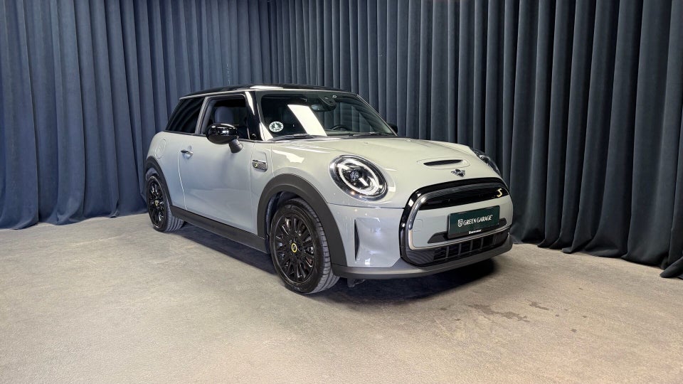 MINI Cooper SE Classic Trim 3d