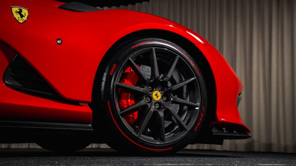 Ferrari 812 Competizione 6,5 DCT 2d