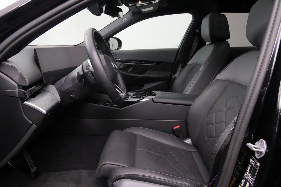 BMW i5 eDrive40 Touring M-Sport 5d