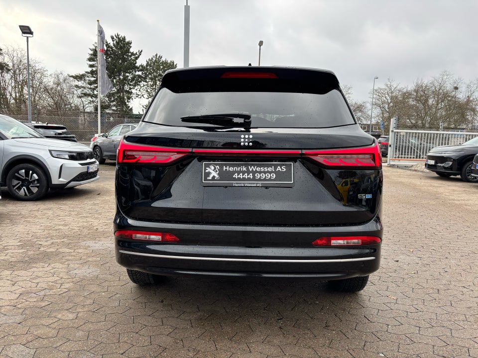 Navor E5 1,5 PHEV Rock 5d